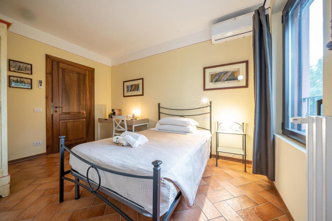 Casello A1, Modena Sud - Villa Aurora Charming Rooms Extérieur photo